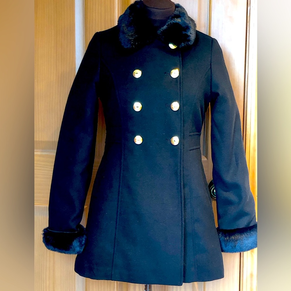 NWOT JESSICA SIMPSON winter coat girl’s sz16, faux fur cuffs/collar, bow in back